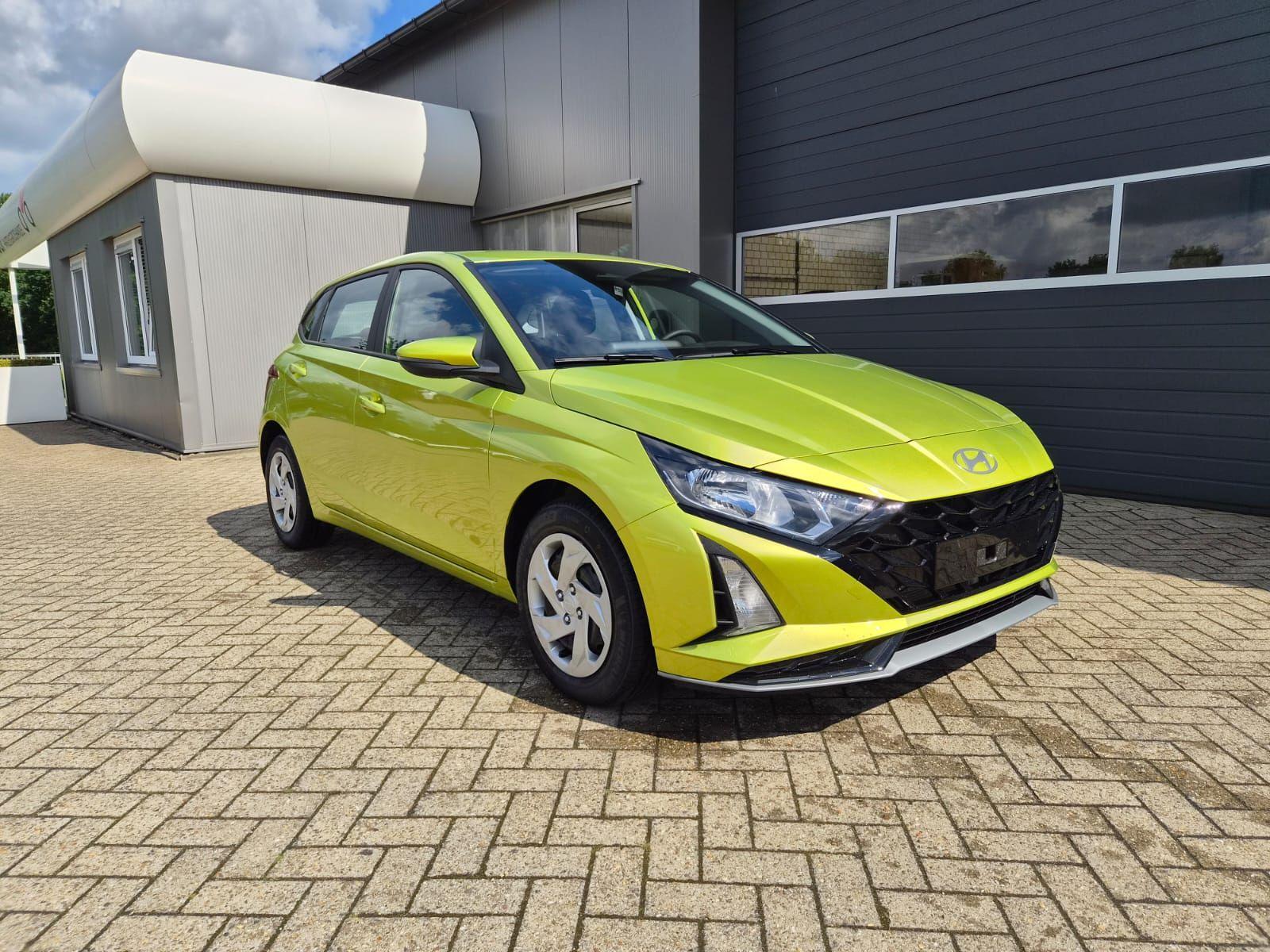 Hyundai i20 1.0 - Petrol - Manual - 90 hp - 50 km