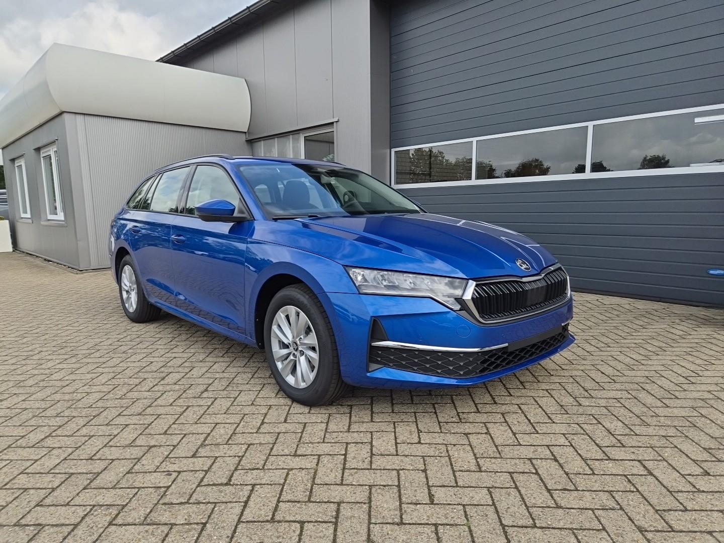 Skoda Octavia 1.5 Selection  - Petrol - Automatic - 150 hp - 50 km