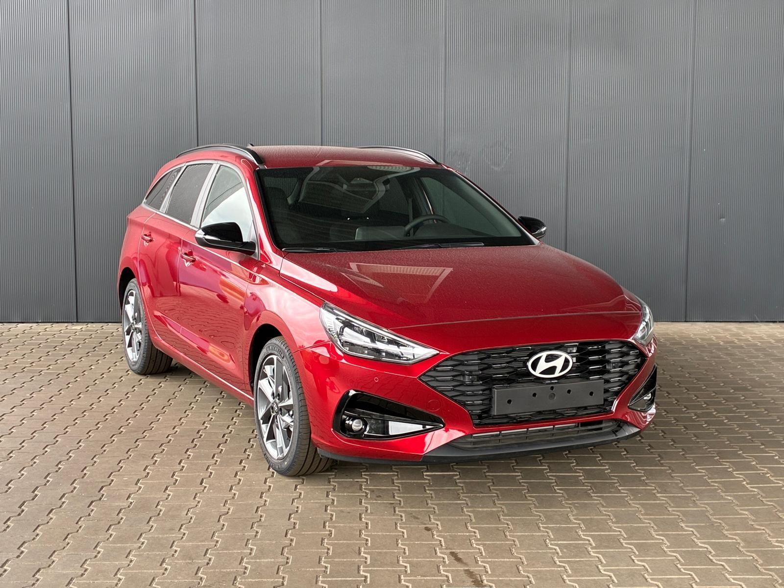 Hyundai i30 Wagon 1.0 Comfort - Petrol - Automatic - 101 hp - 50 km