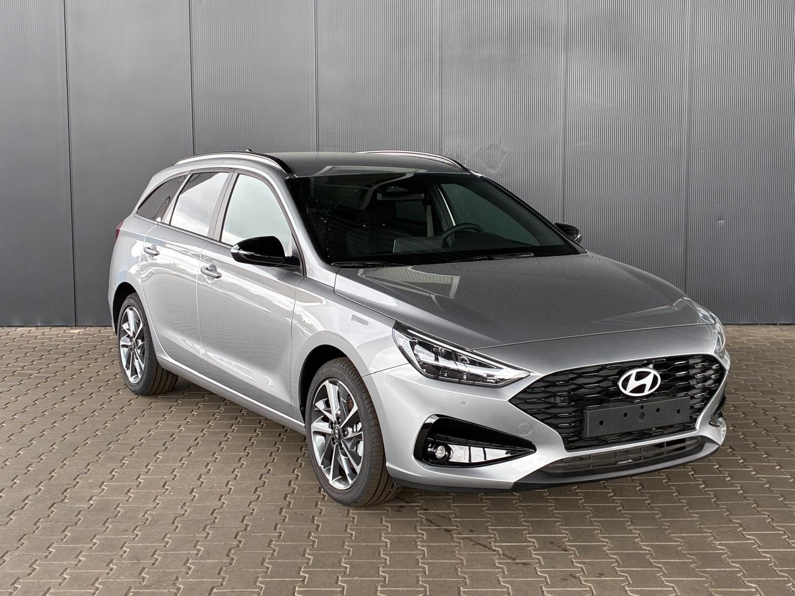 Hyundai i30 Wagon 1.0 Comfort - Petrol - Automatic - 101 hp - 50 km