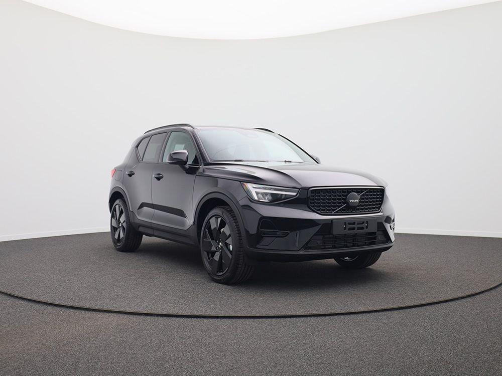 Volvo XC40 2.0 Plus - Petrol - Automatic - 198 hp - 50 km