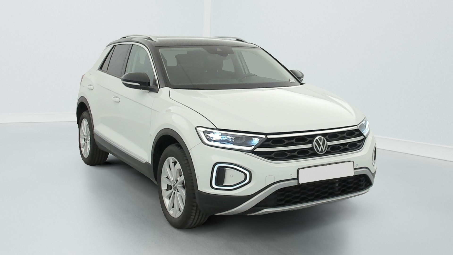 Volkswagen T-ROC 1.5 TSI Style - Petrol - Automatic - 150 hp - 33.080 km