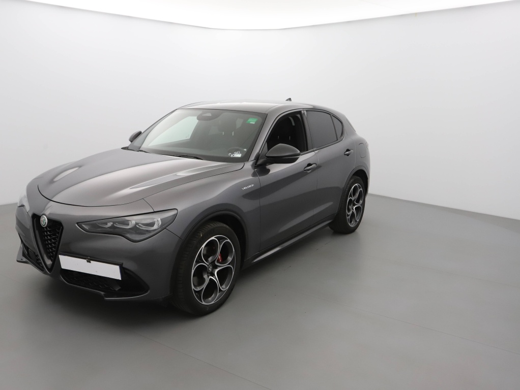 Alfa Romeo Stelvio 2.2 Sprint - Diesel - Automatic - 162 hp - 37.738 km