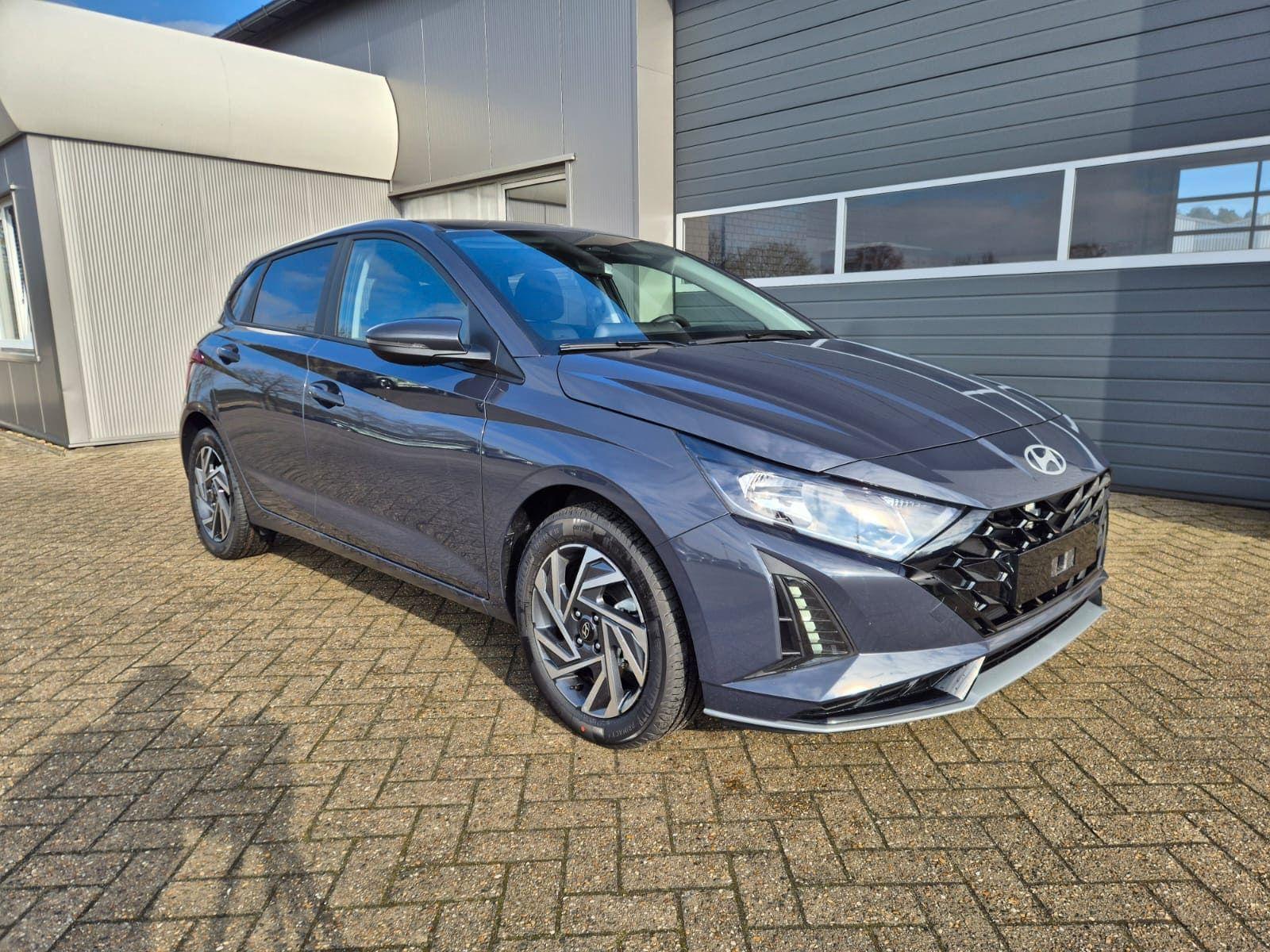 Hyundai i20 1.0 Trend - Petrol - Automatic - 90 hp - 50 km