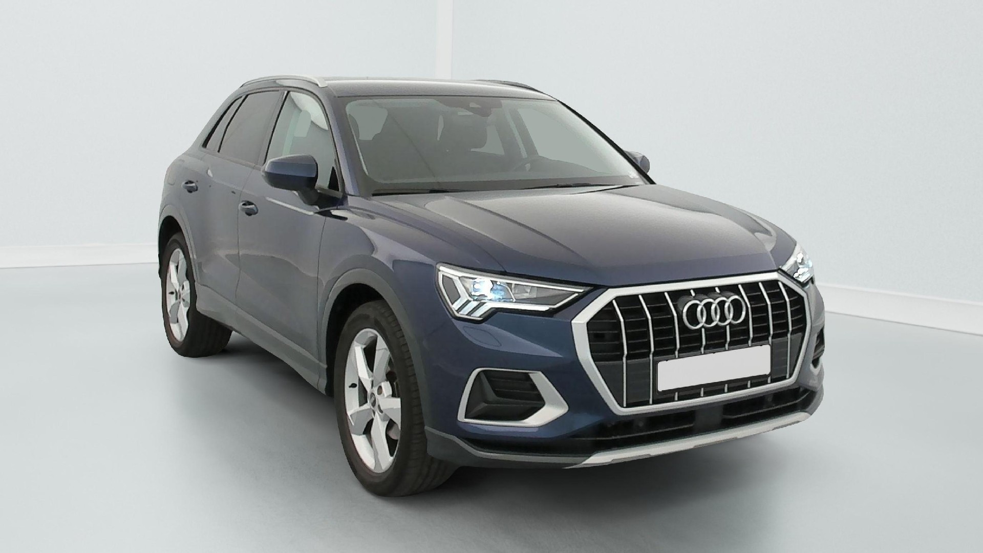 Audi Q3 35 TDI Design - Diesel - Automatic - 150 hp - 43.119 km
