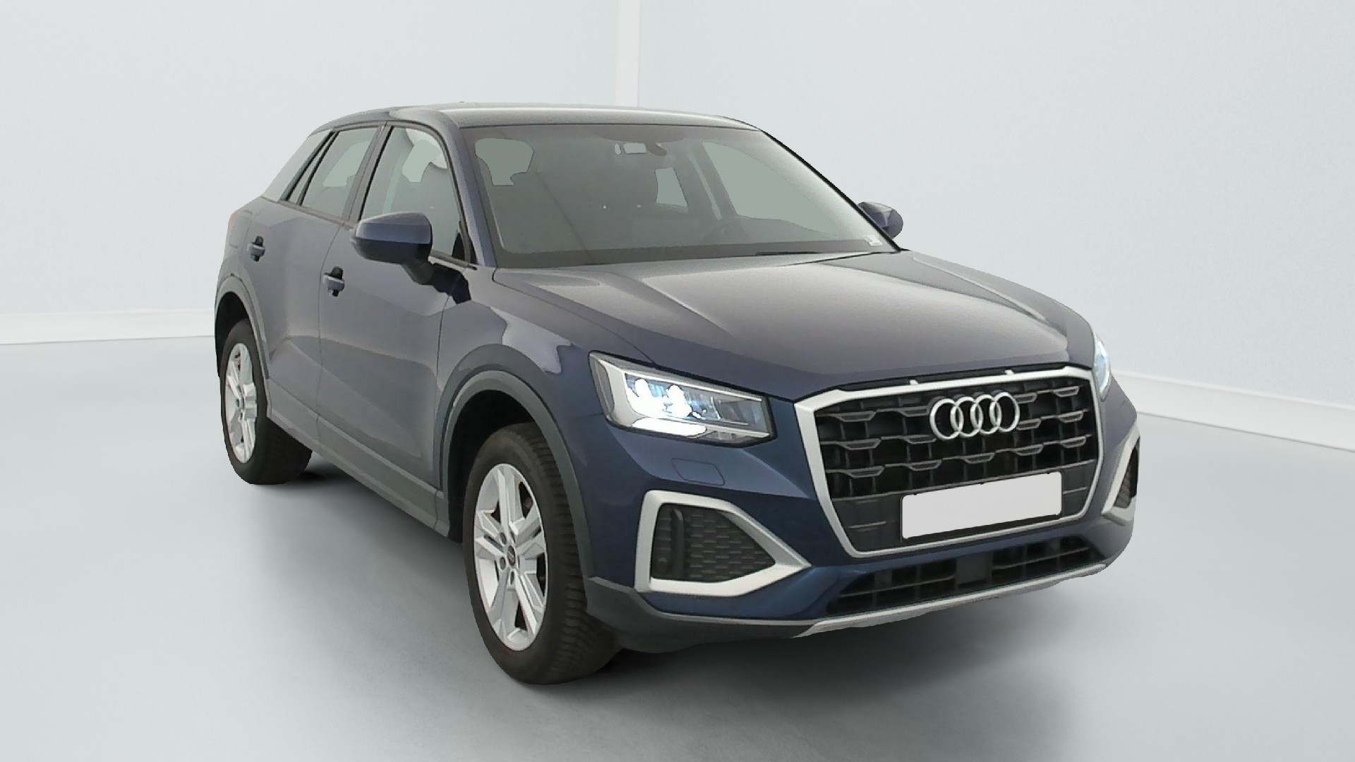 Audi Q2 30 TFSI Design - Petrol - Manual - 111 hp - 37.080 km