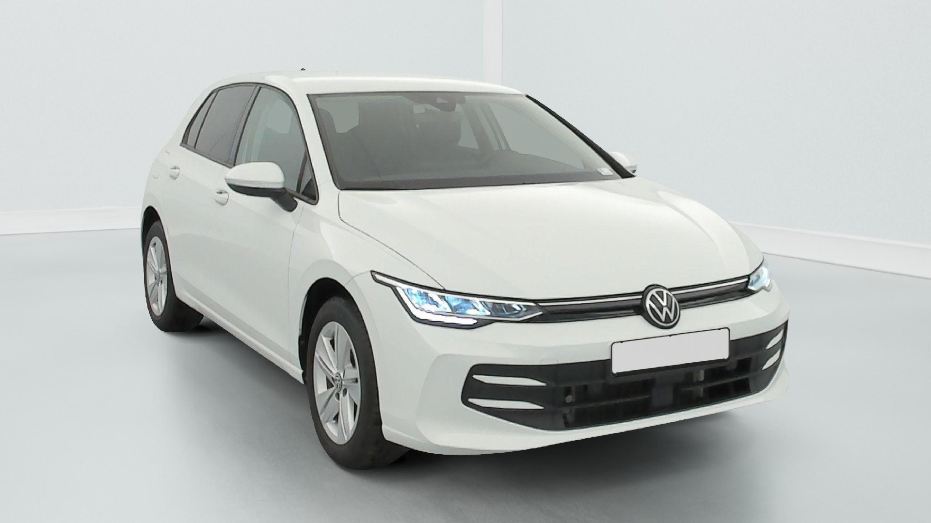 Volkswagen Golf 1.5 eTSI Life Plus - Petrol - Automatic - 116 hp - 12.351 km