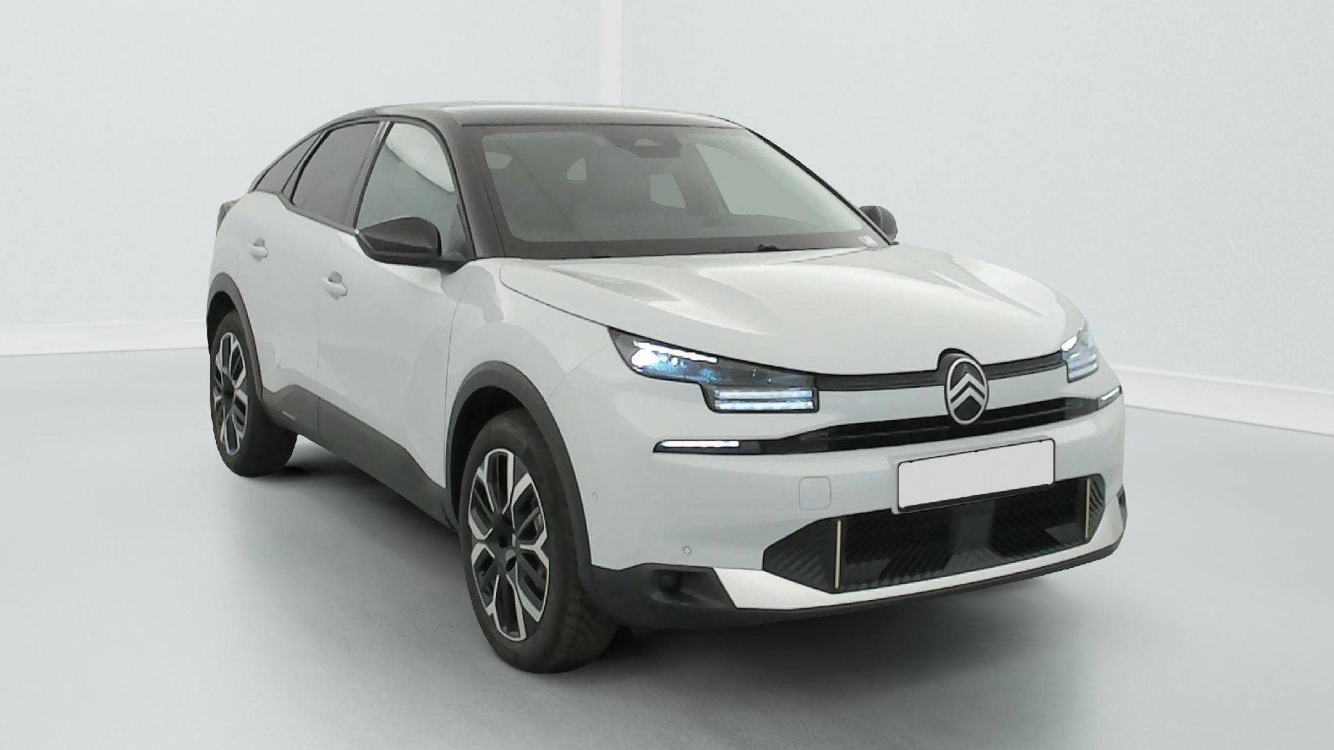 Citroën C4 1.2i Max - Petrol - Automatic - 131 hp - 5.021 km