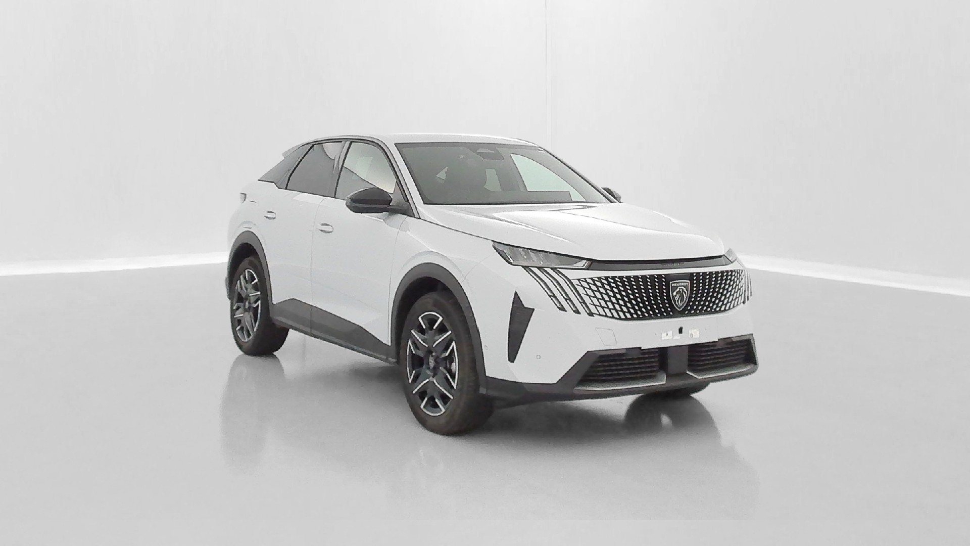 Peugeot 3008 1.2 Allure - Petrol - Automatic - 136 hp - 3.964 km