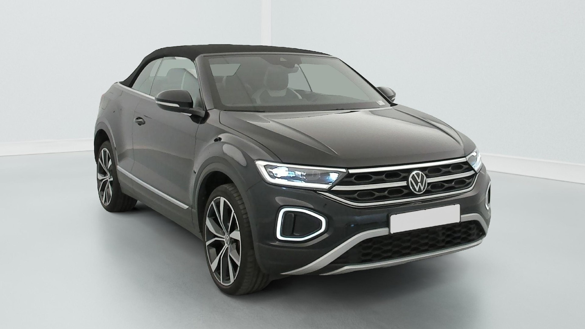 Volkswagen T-ROC 1.0 TSI Style - Petrol - Manual - 111 hp - 26.077 km