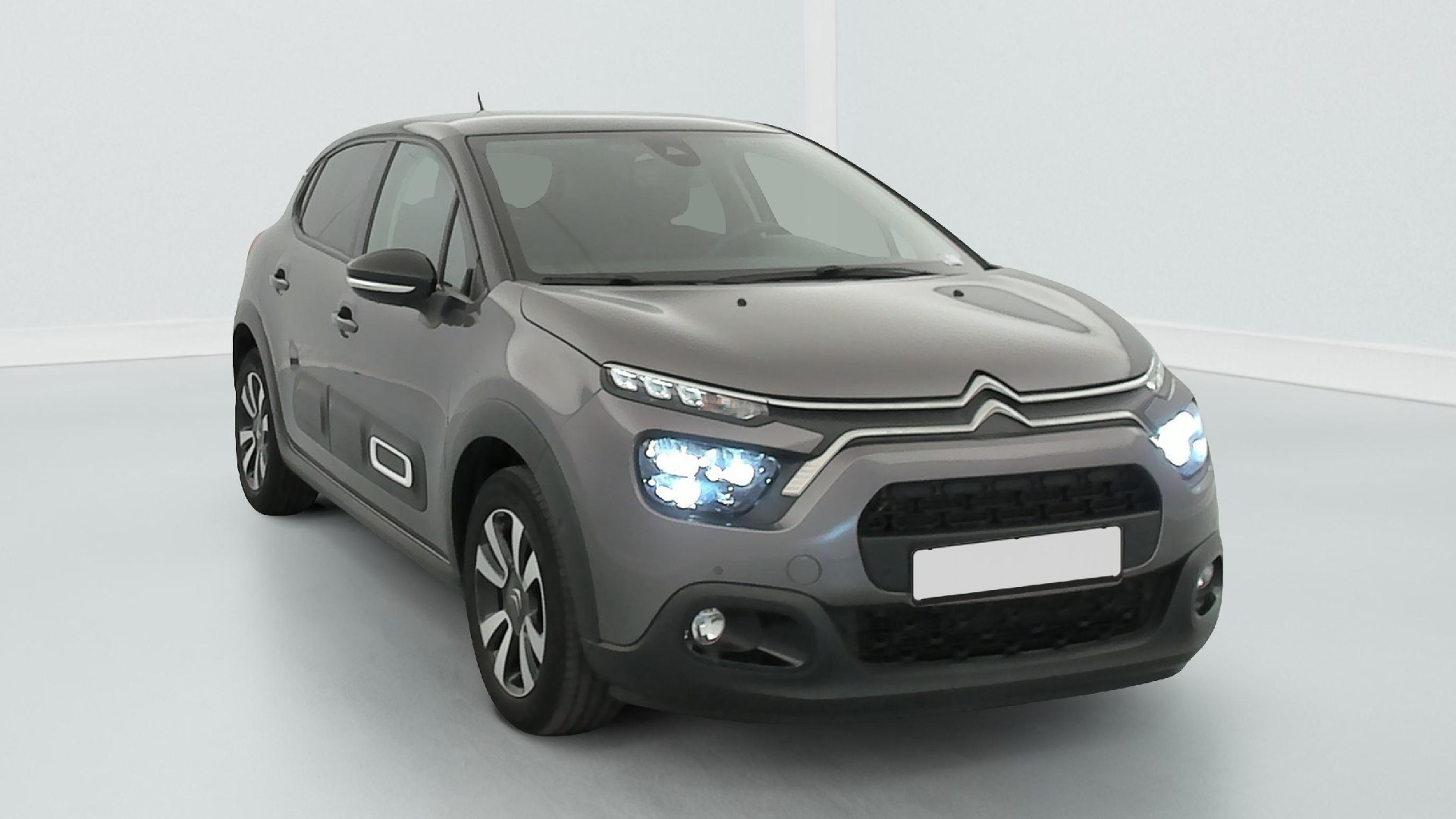 Citroën C3 1.2 Shine - Petrol - Manual - 111 hp - 17.766 km