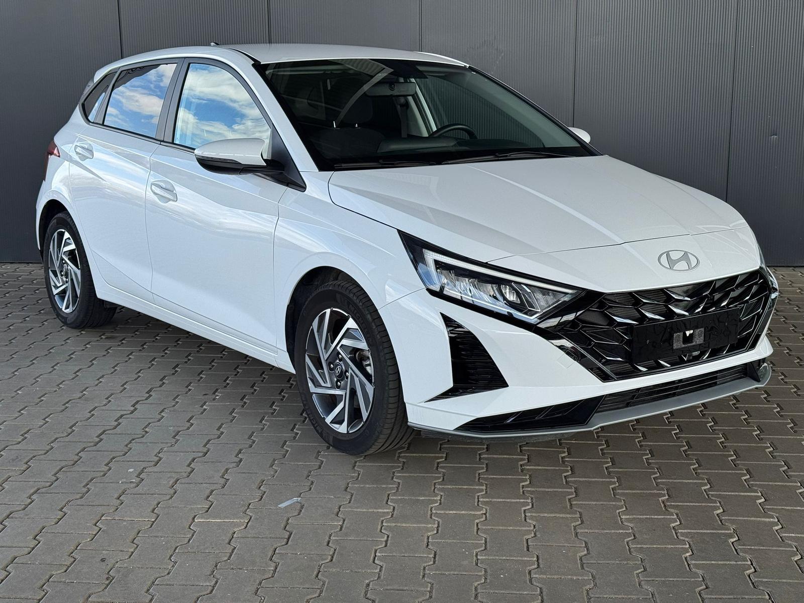 Hyundai i20 1.0 T-GDI Comfort - Petrol - Automatic - 101 hp - 12.850 km