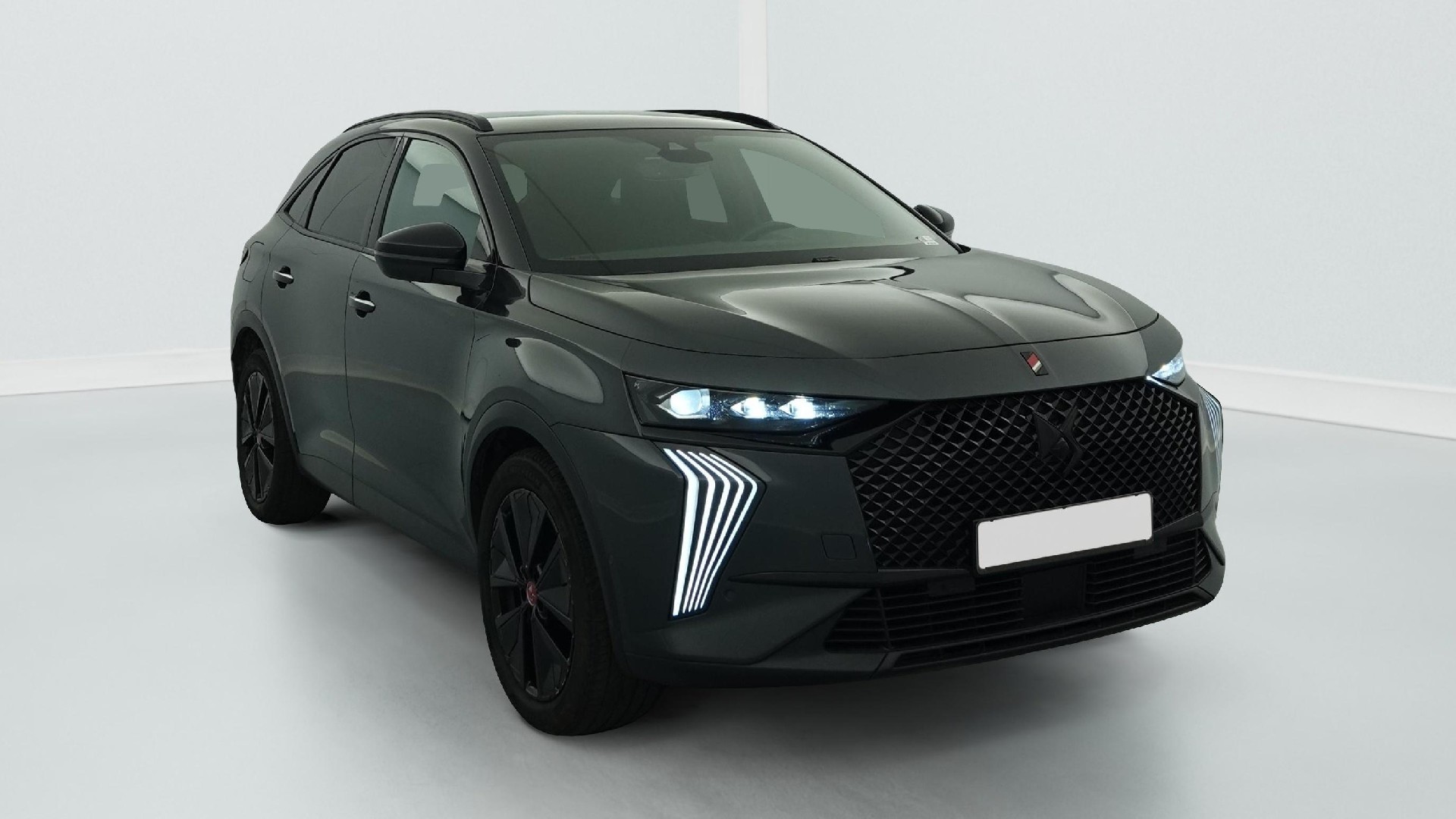 DS DS7 Crossback 1.6 Performance Line + - Hybrid - Automatic - 200 hp - 19.850 km