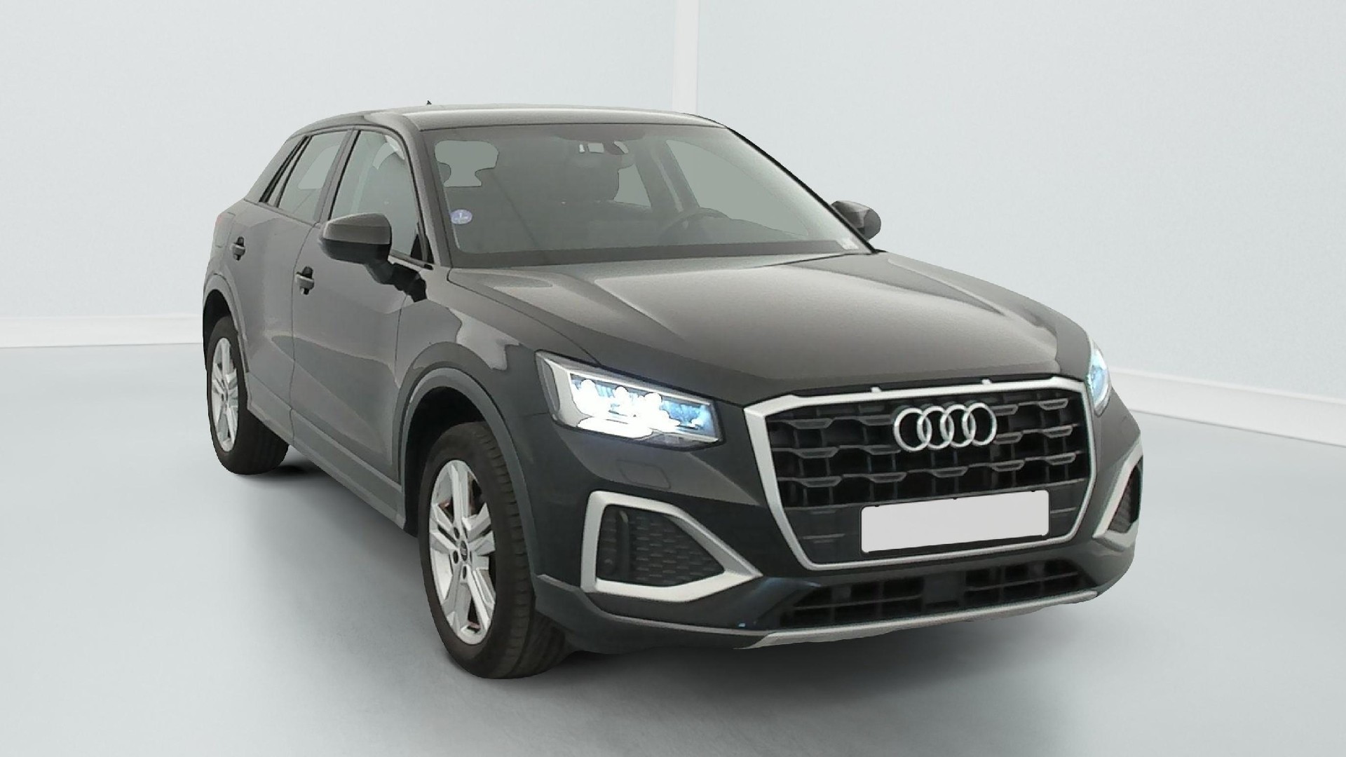 Audi Q2 30 TFSI Business - Petrol - Manual - 111 hp - 3.167 km