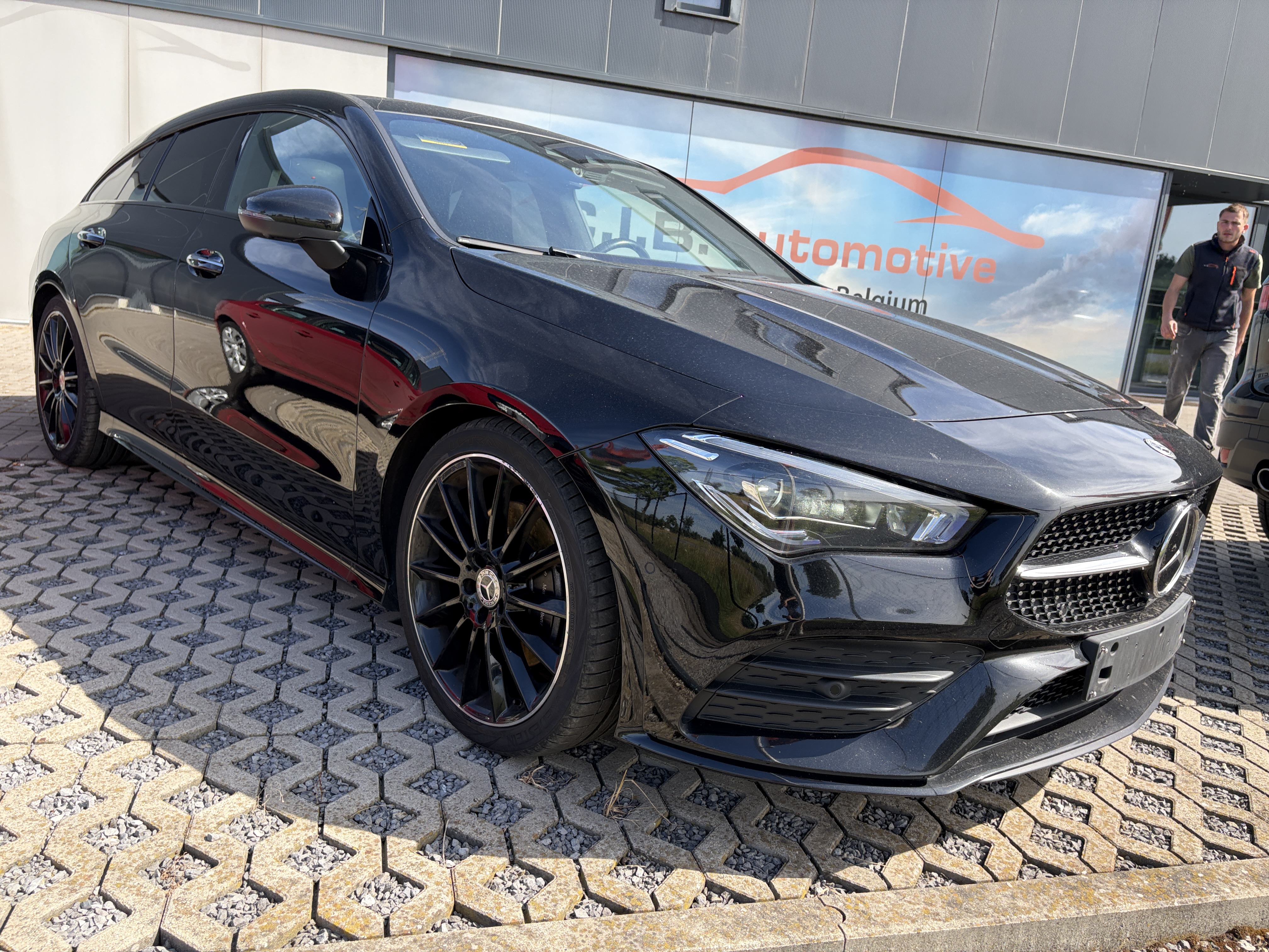 Mercedes-Benz CLA Shooting Brake 200 - Petrol - Automatic - 163 hp - 161.611 km