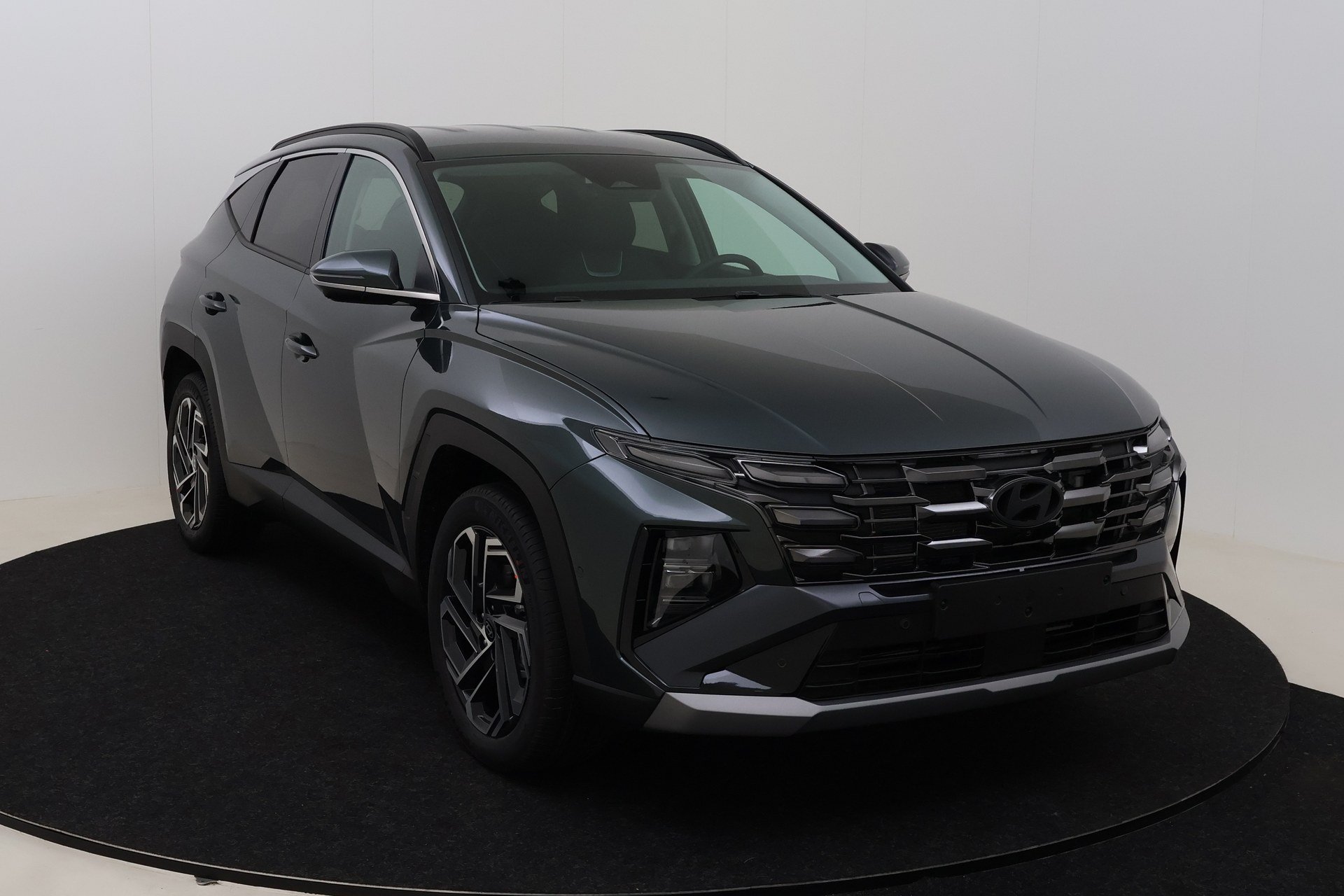 Hyundai Tucson 1.6 T-GDI Shine - Hybrid - Automatic - 180 hp - 50 km