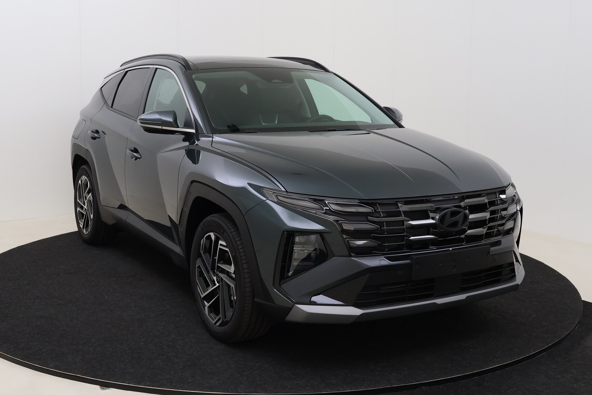 Hyundai Tucson 1.6 T-GDI Shine - Hybrid - Automatic - 160 hp - 50 km
