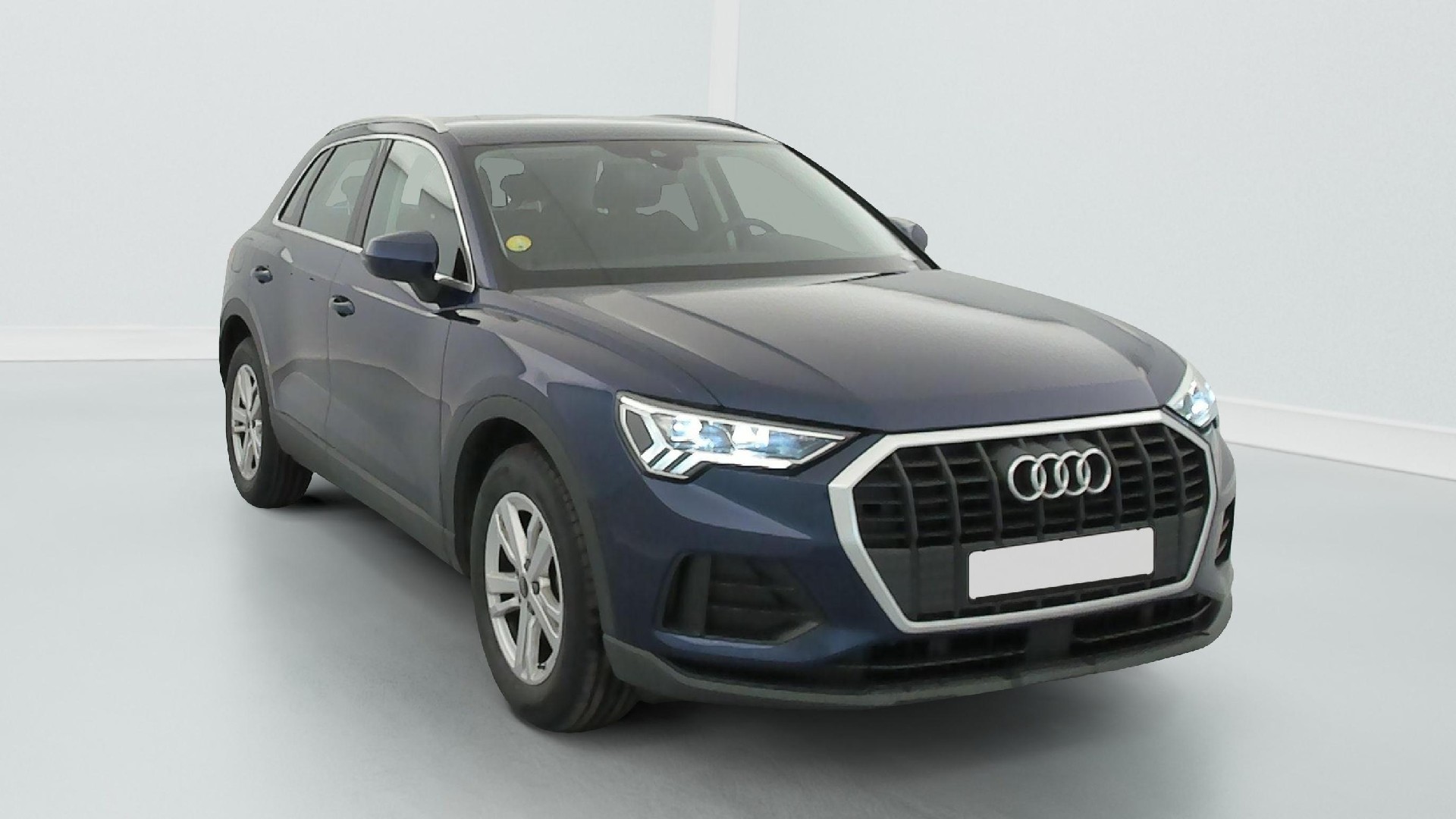 Audi Q3 35 TDI Business - Diesel - Automatic - 150 hp - 35.339 km