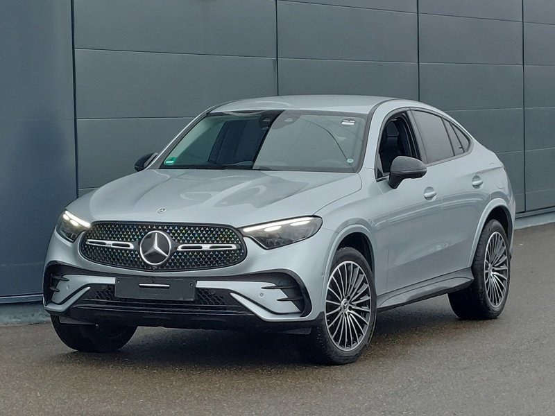 Mercedes-Benz GLC Coupé 300e AMG Line - 4-Matic - Hybrid - Automatic - 204 hp - 19.951 km