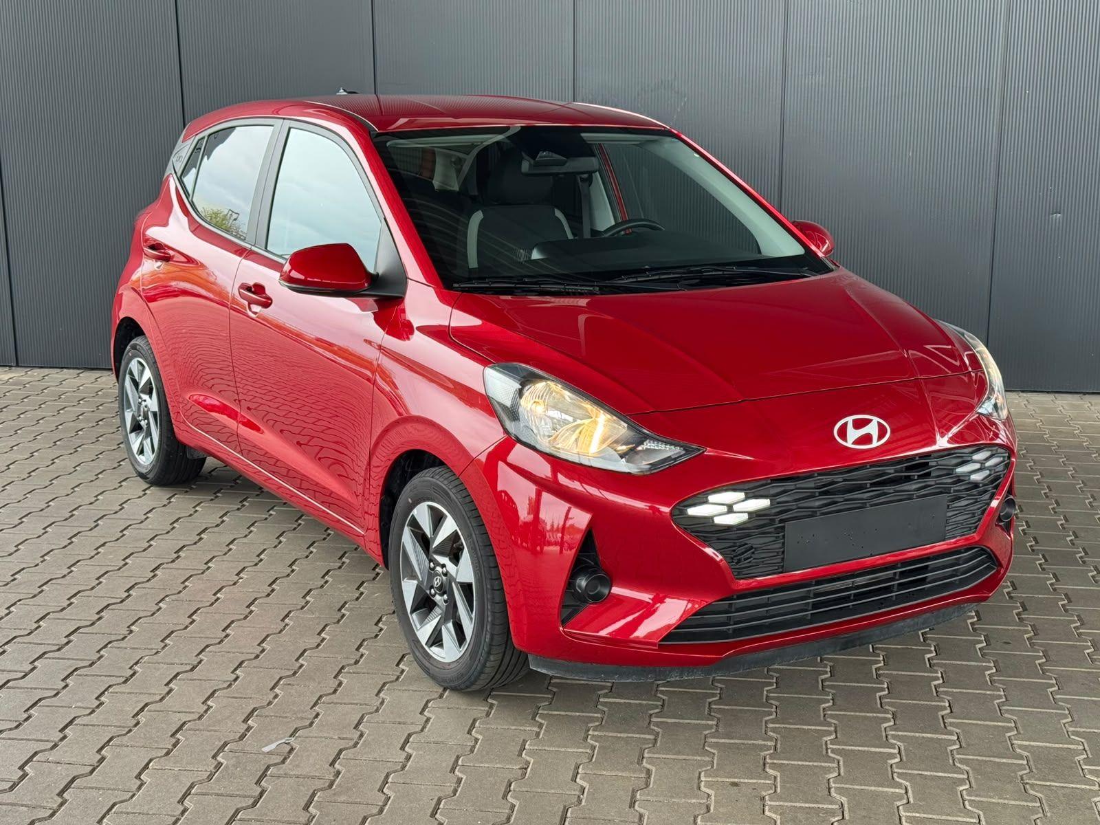 Hyundai i10 1.0 Comfort - Petrol - Manual - 63 hp - 12.500 km