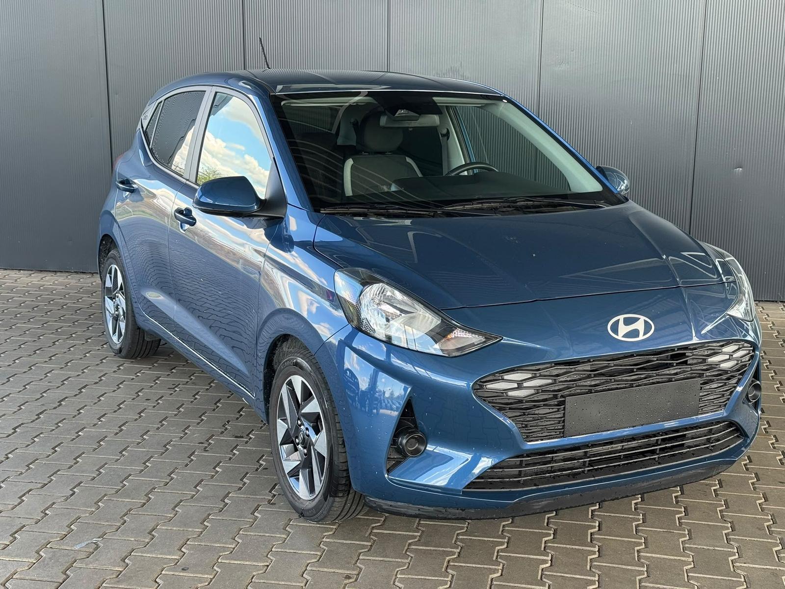 Hyundai i10 1.0 Comfort - Petrol - Manual - 63 hp - 8.900 km