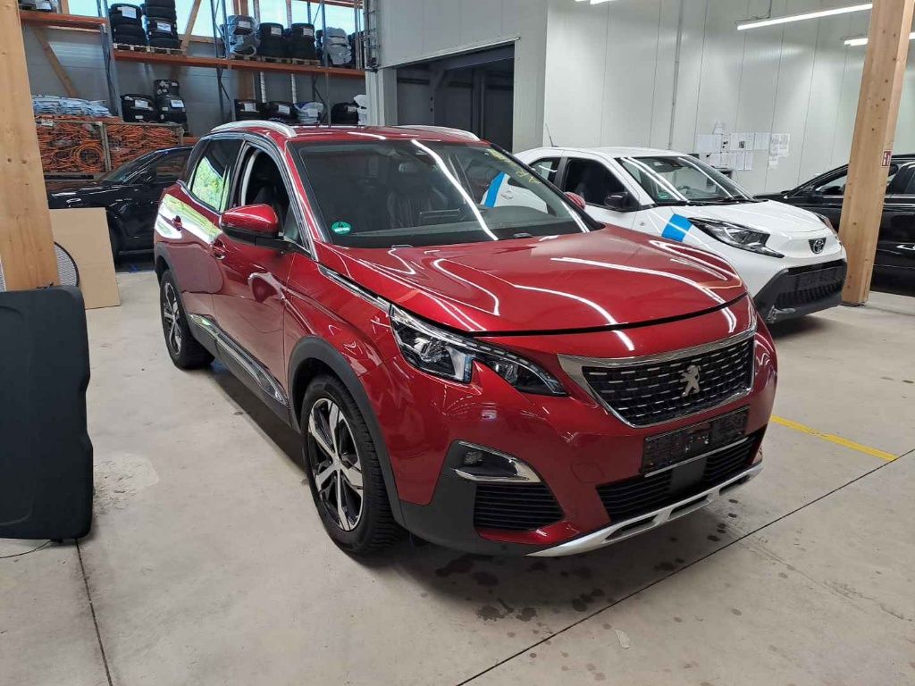 Peugeot 3008 Allure - Diesel - Automatic - 131 hp - 65.829 km
