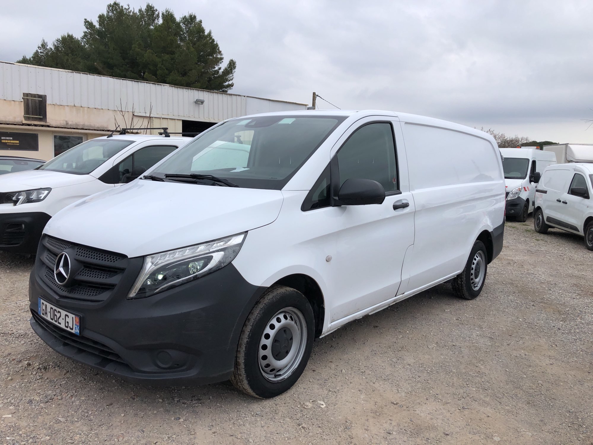 Mercedes-Benz Vito L2 114 CDI - Diesel - Automatic - 136 hp - 73.737 km