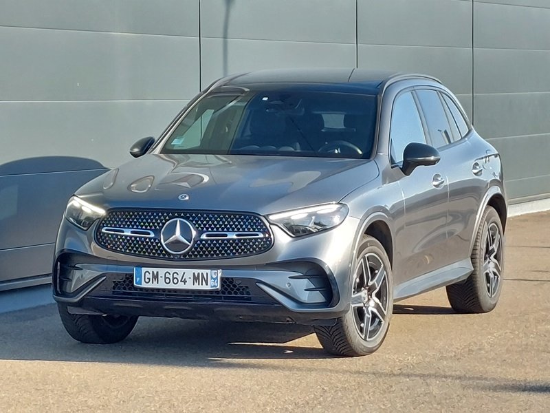 Mercedes-Benz GLC 400e AMG Line - 4-Matic - Hybrid - Automatic - 252 hp - 49.000 km