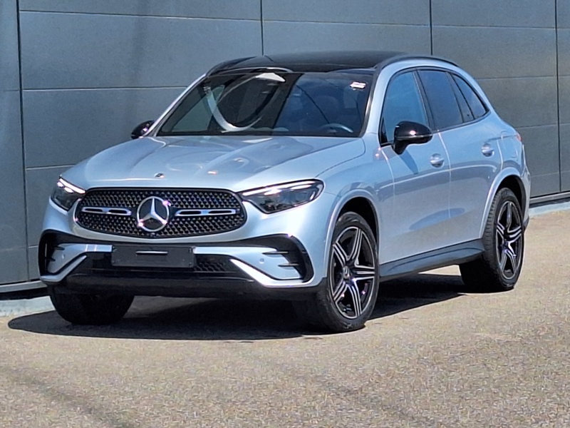Mercedes-Benz GLC 300de AMG Line - 4-Matic - Hybrid - Automatic - 197 hp - 45.668 km