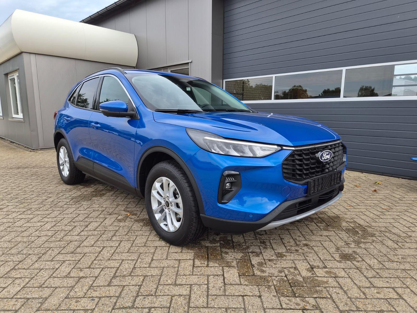 Ford Kuga 2.5 Titanium - Hybrid - Automatic - 243 hp - 50 km