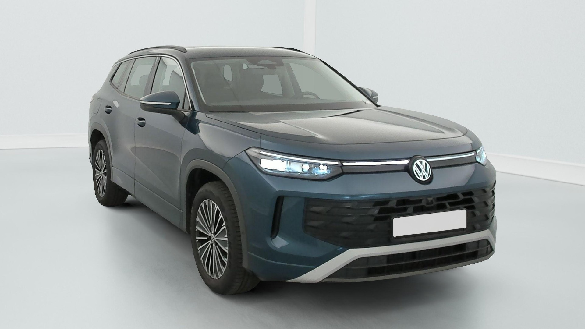 Volkswagen Tayron 1.5 eTSI Life - Hybrid - Automatic - 150 hp - 18.613 km