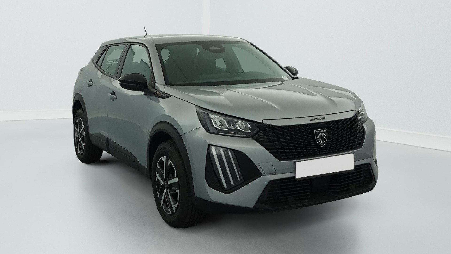 Peugeot 2008 1.2 Style - Petrol - Manual - 102 hp - 9.477 km