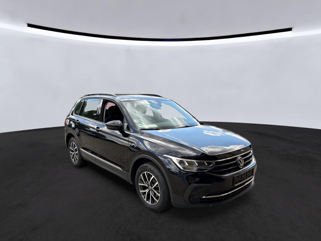 Volkswagen Tiguan 2.0 TDI Life - Diesel - Automatic - 150 hp - 63.316 km