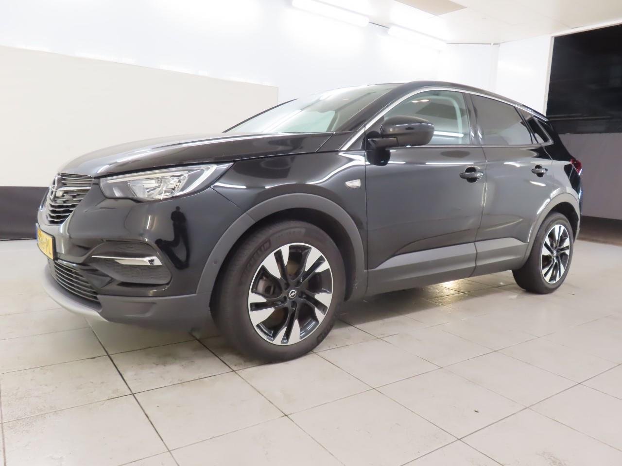 Opel Grandland 1.2 Business Executive - Petrol - Manual - 130 hp - 120.648 km