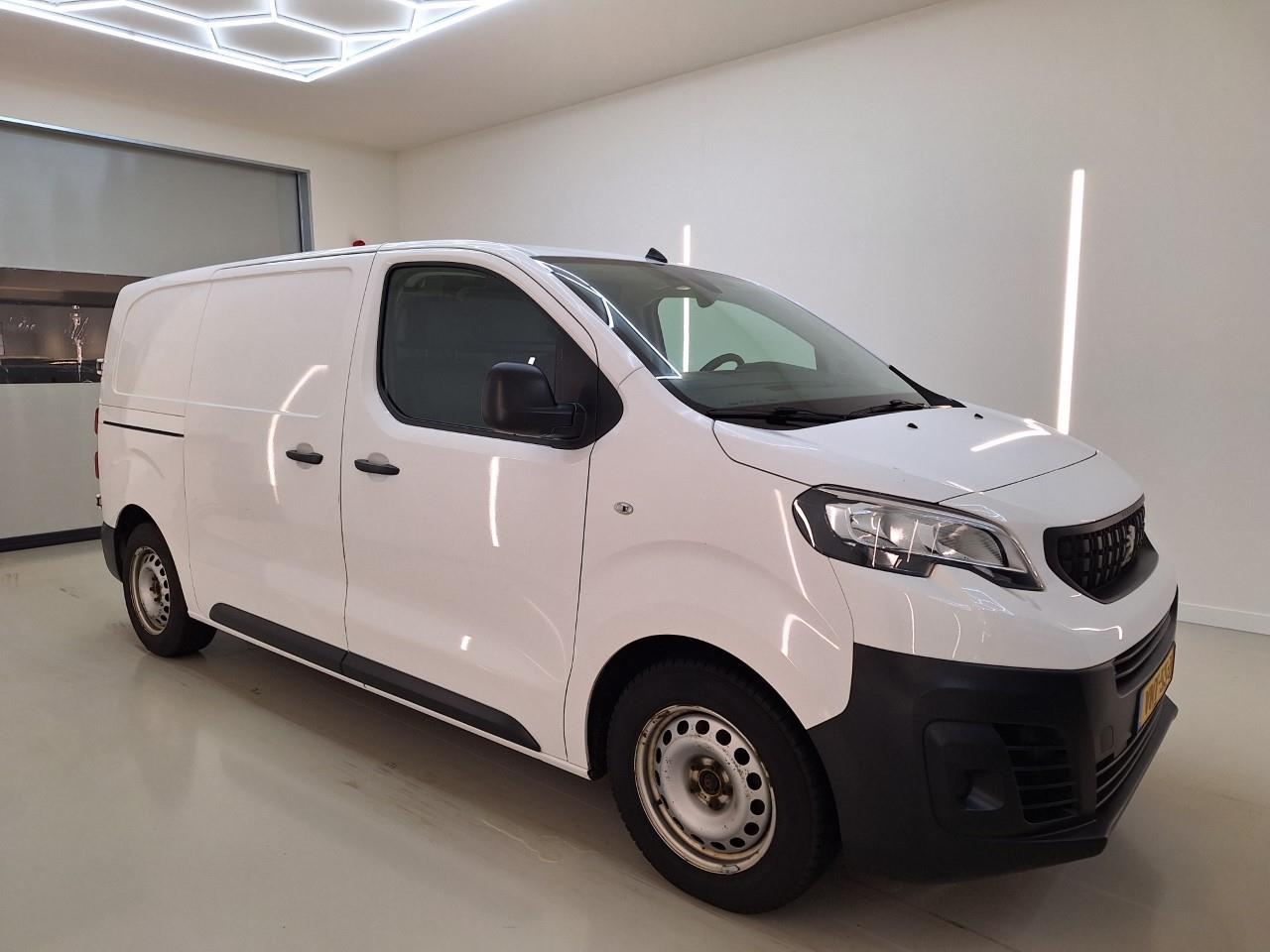 Peugeot Expert L1H1 1.5 Premium - Diesel - Manual - 100 hp - 168.368 km