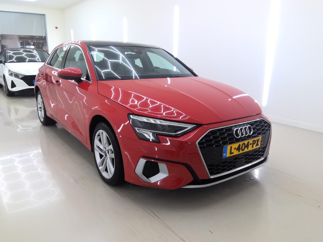 Audi A3 Sportback 40 TFSIe Business - Hybrid - Automatic - 150 hp - 77.842 km