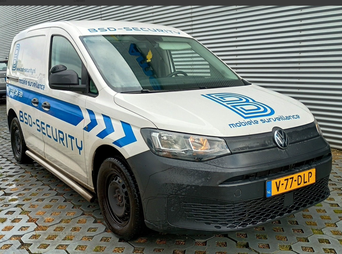 Volkswagen Caddy 2.0 TDI Comfortline - Diesel - Manual - 74 hp - 138.100 km