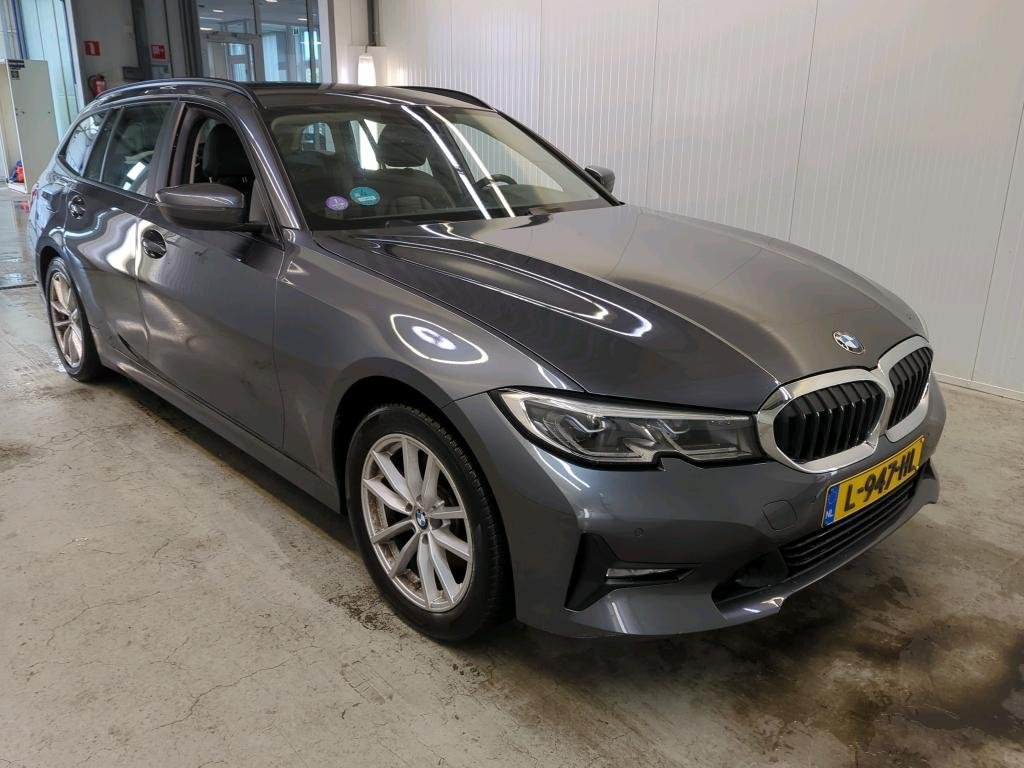 BMW 3 Series Touring 320 - Hybrid - Automatic - 163 hp - 169.026 km