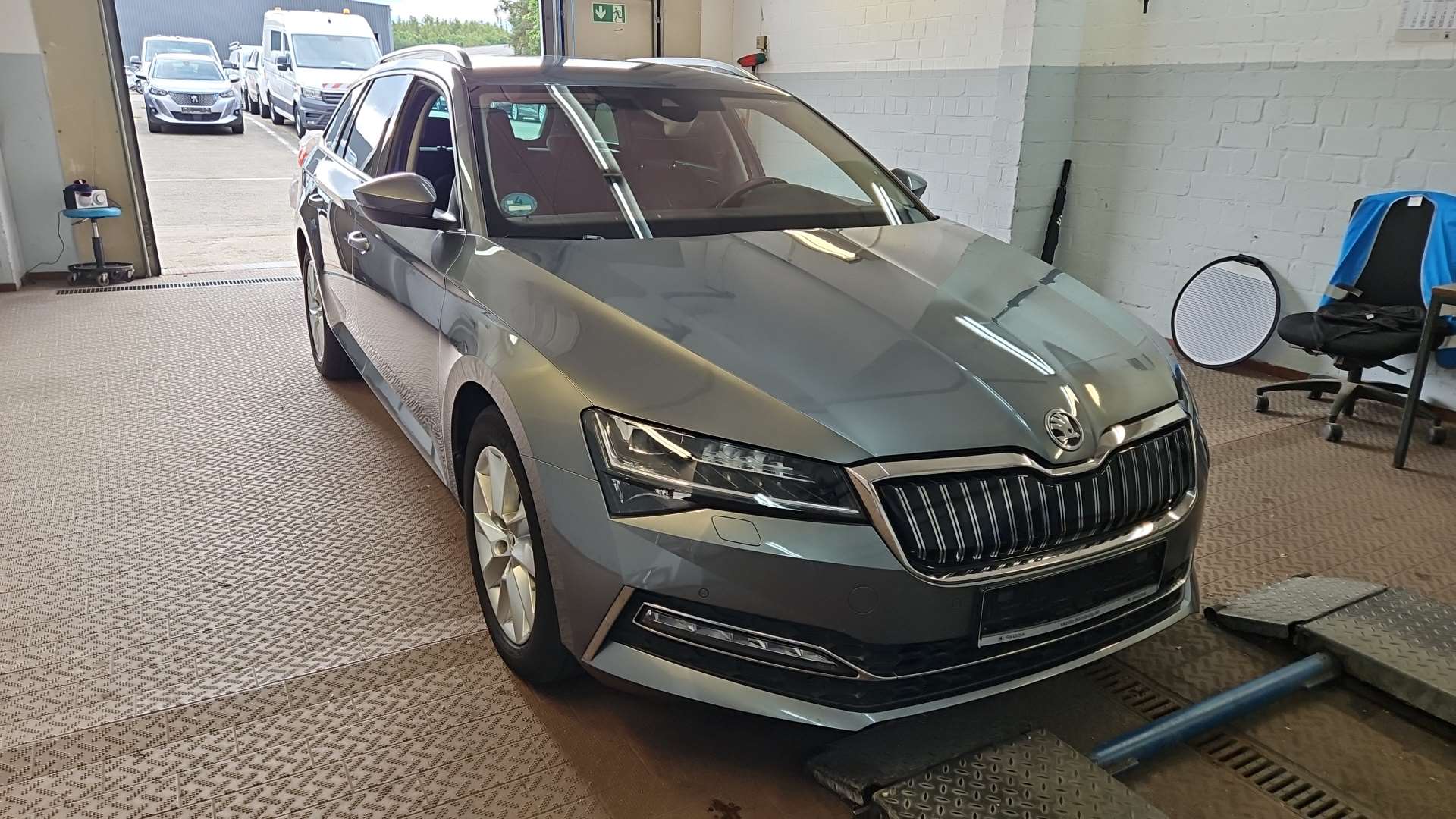 Skoda Superb Combi 1.4 TSI Style - Hybrid - Automatic - 156 hp - 75.433 km