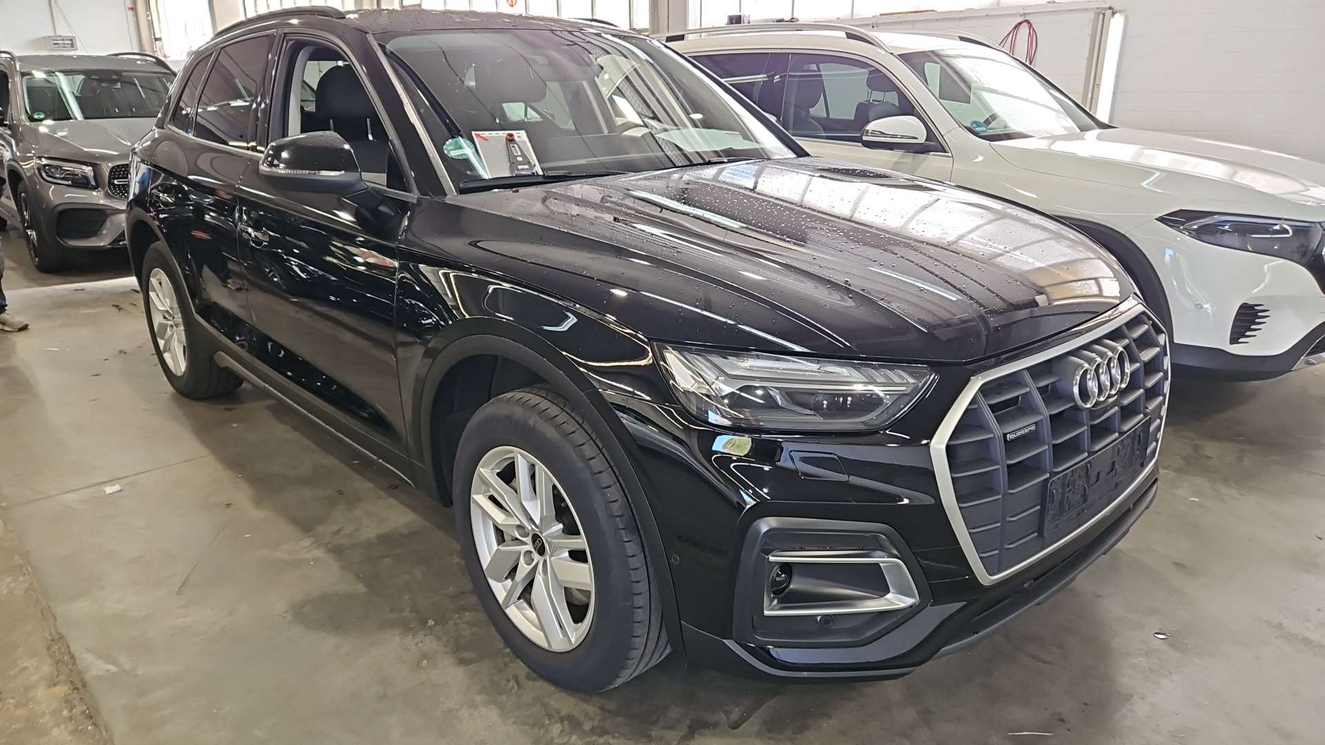 Audi Q5 50 TFSIe - Quattro - Hybrid - Automatic - 265 hp - 72.795 km