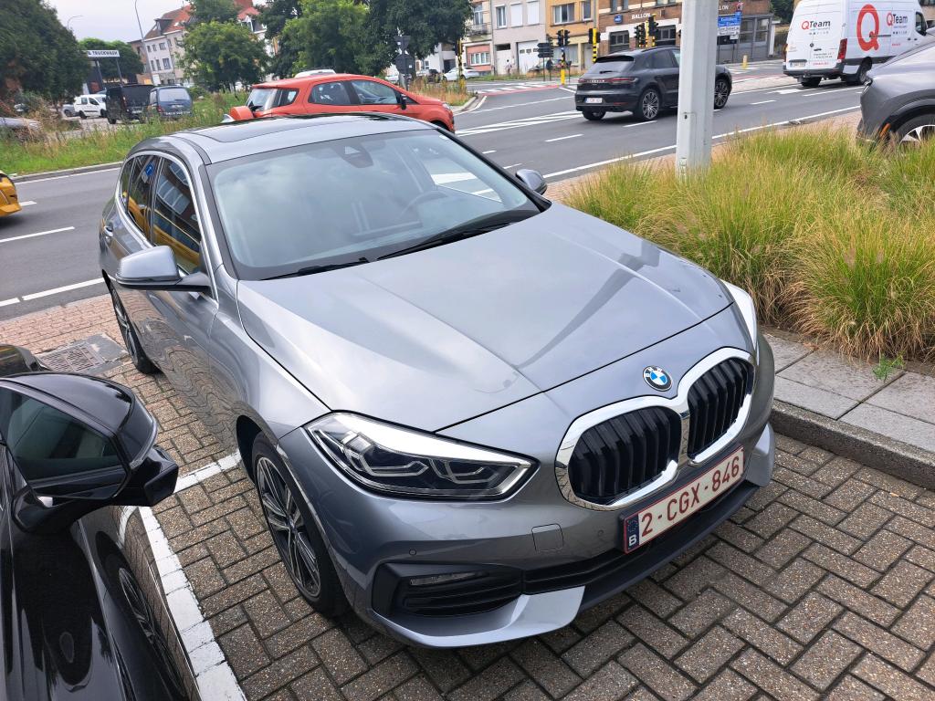 BMW 1 Series 118i - Petrol - Automatic - 136 hp - 42.664 km