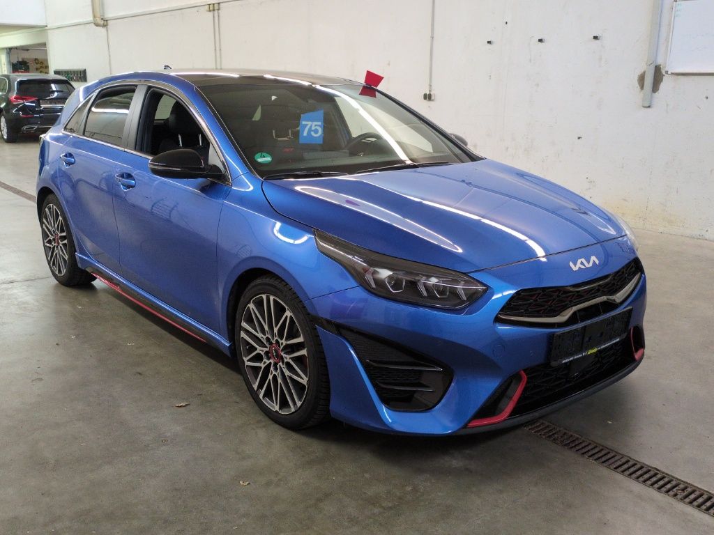 Kia Ceed GT - Petrol - Automatic - 204 hp - 26.579 km