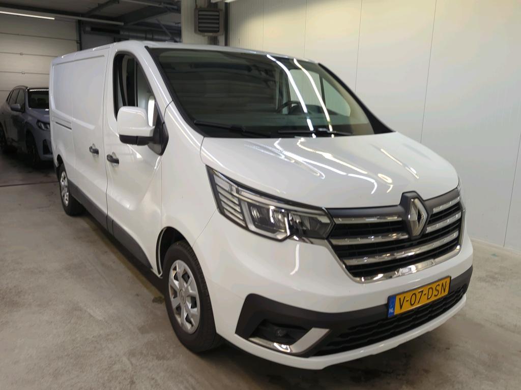 Renault Trafic L2H1 2.0 DCI - Diesel - Manual - 110 hp - 32.082 km