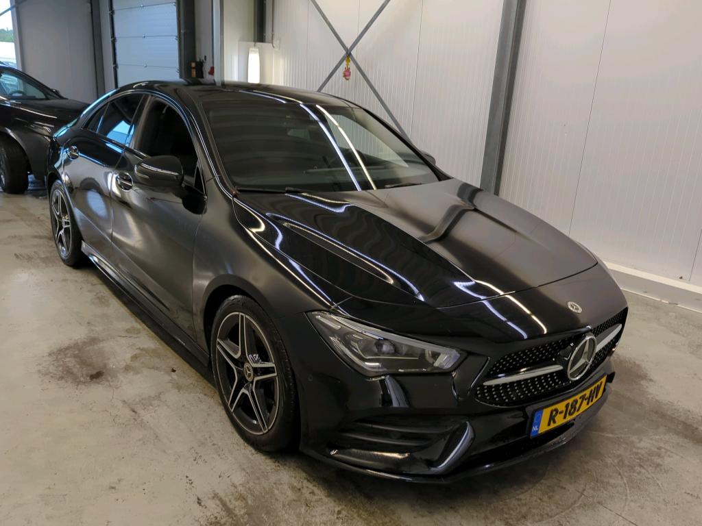 Mercedes-Benz CLA 180 Business Solution AMG - Petrol - Automatic - 136 hp - 117.942 km