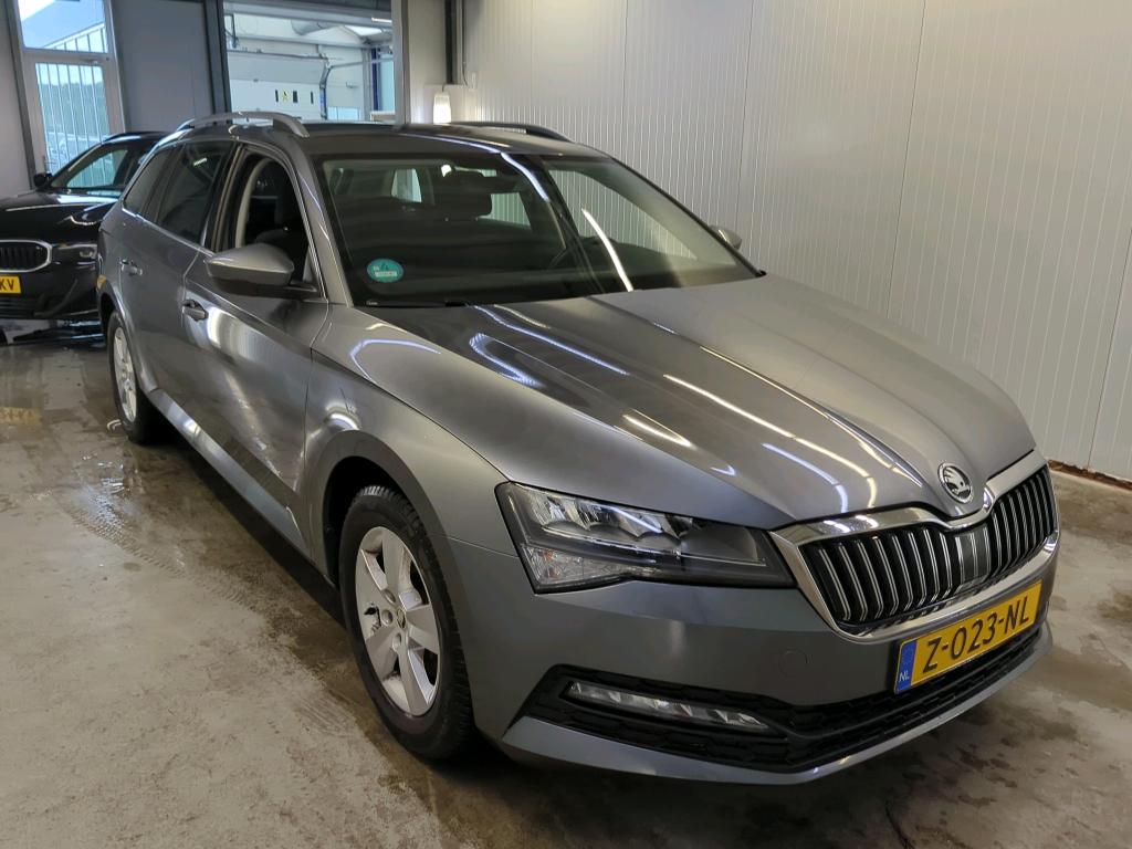 Skoda Superb Combi 1.5 TSI Business - Petrol - Automatic - 150 hp - 74.467 km
