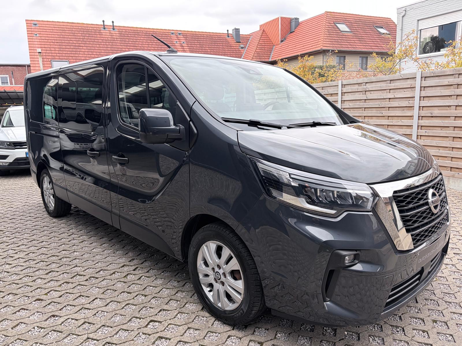 Nissan NV300 2.0 DCI Comfort - Diesel - Automatic - 169 hp - 115.914 km