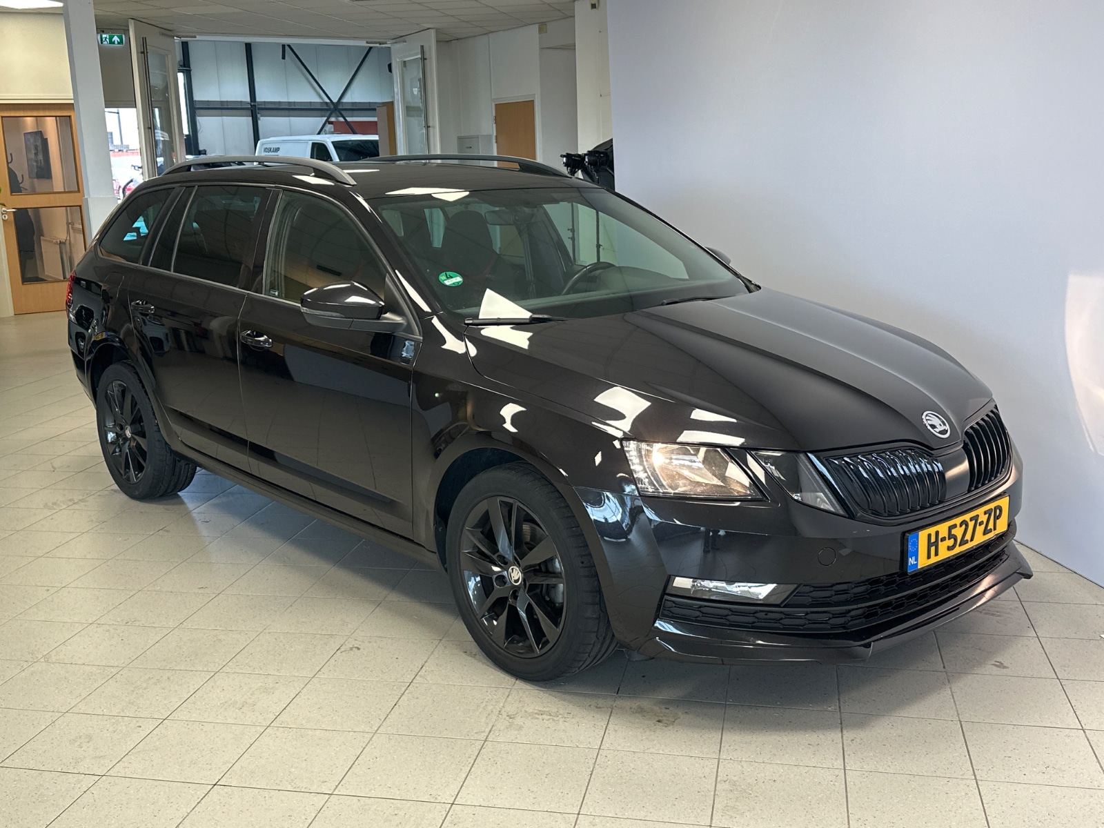 Skoda Octavia Combi 1.5 TSI Sport Business - Petrol - Automatic - 150 hp - 151.427 km