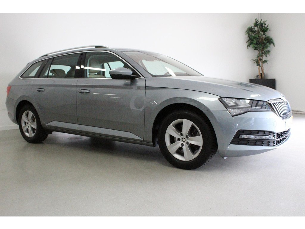 Skoda Superb Combi 1.5 TSI Business - Petrol - Automatic - 150 hp - 103.198 km