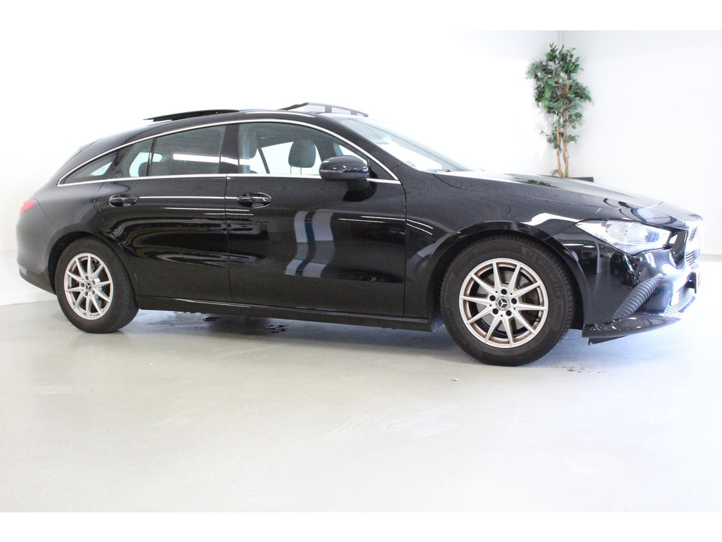 Mercedes-Benz CLA Shooting Brake 200 Business Line - Petrol - Automatic - 163 hp - 173.616 km