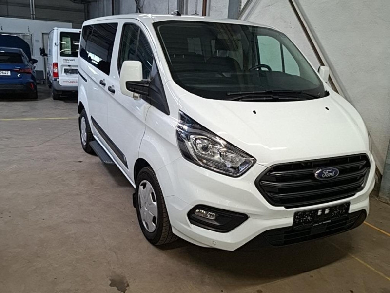 Ford Tourneo Custom L1H1 Trend - Diesel - Manual - 105 hp - 67.756 km
